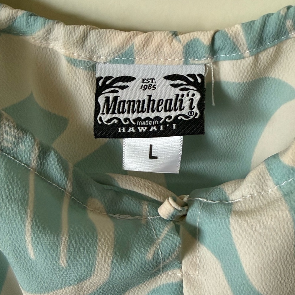 Manuhealiʻi Made-in-Hawaii Print Top • Est. 1985 • L - Picture 3 of 8
